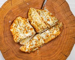 Garlic Cheesy Bread